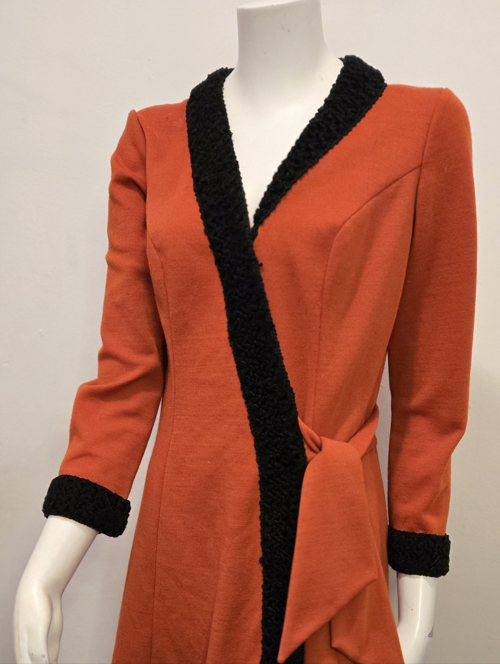 Vtg Alfred Werber 1960S MOD Red Wrap Coat Foxy Red & Black Faux Shearling S/M